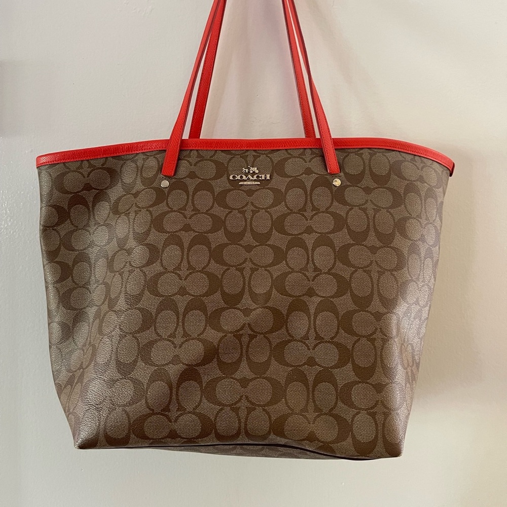 Coach tote